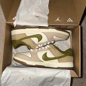 Men’s Nike Dunk Low Sail/Pacific Moss-Cream II